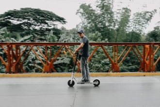 Assurance pour trottinette électrique chez MAE avec garanties adaptées